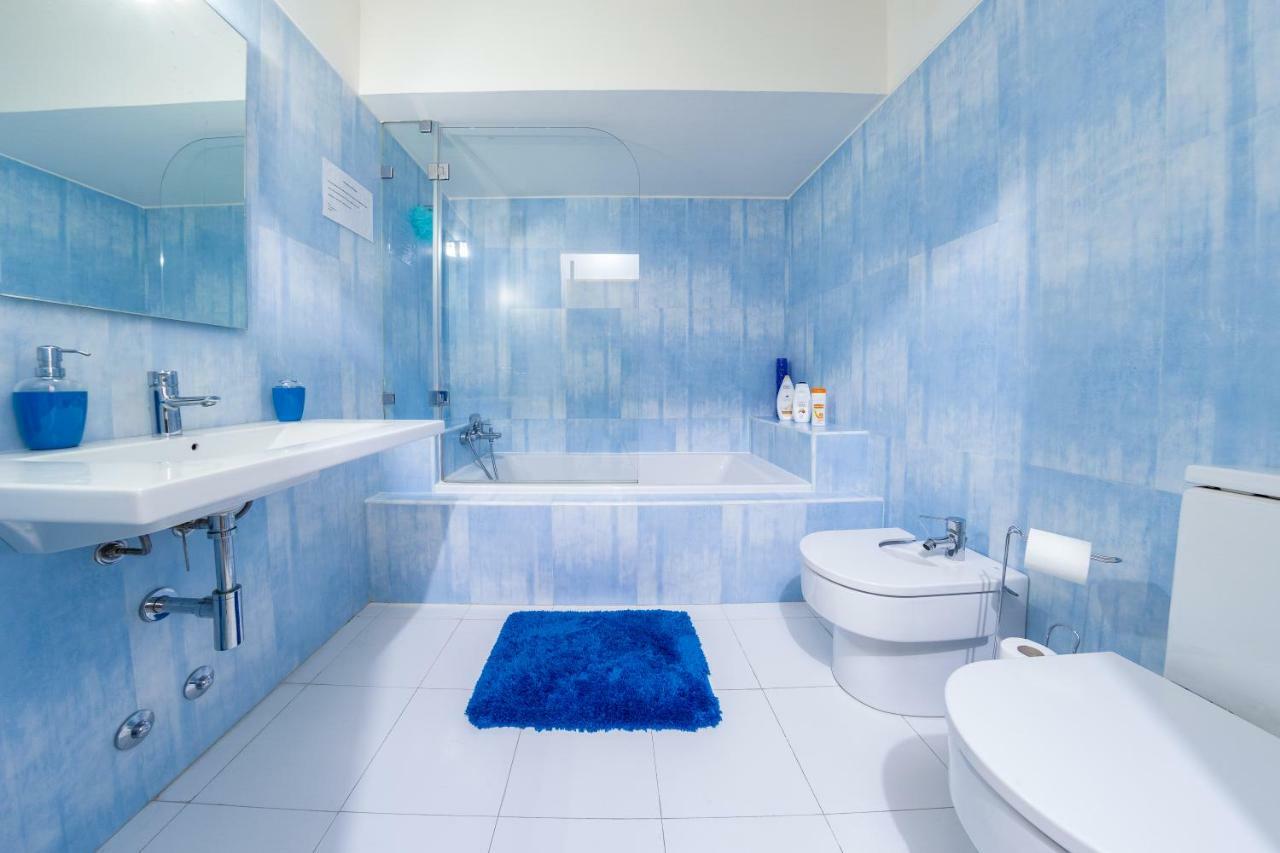 4U Alojamento - Estudio アブランテス エクステリア 写真